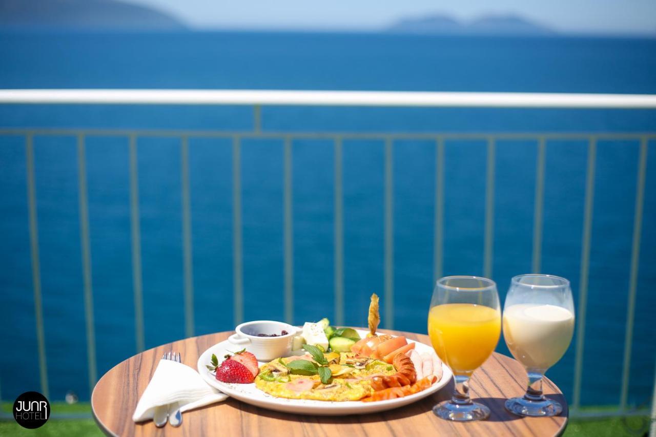 Skyhill Boutique Hotel Vlore Exterior photo